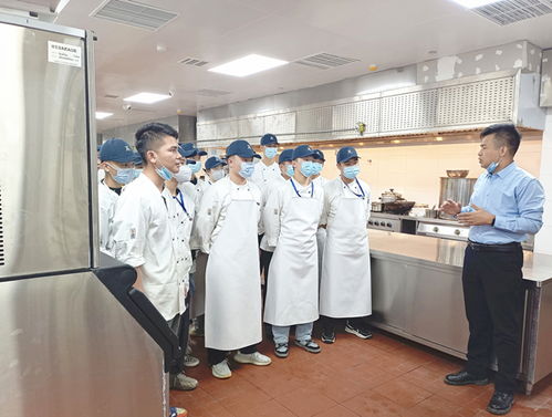 喜報！華南烹飪餐飲服務團榮獲“青年文明號”稱號，彰顯餐飲服務新風尚